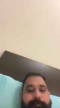 beerboy2222 online show from April 2026 08:11:01 AM