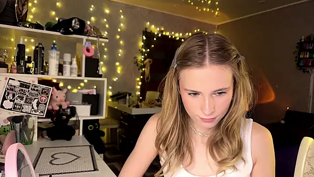 amily sunray online show from March 2026 02:00:02 PM