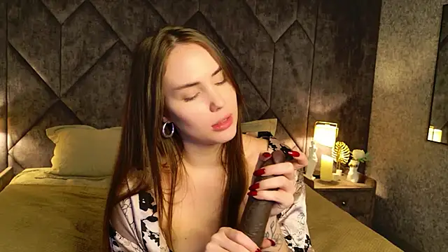 Arielle Vade online show from May 2026 06:29:01 AM