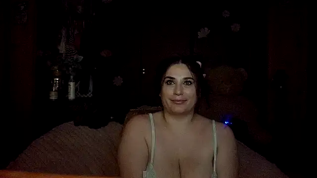 VelvetBrunetteXo online show from June 2026 08:20:02 AM