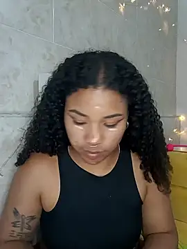 Snapshot of BrianaSweetxxx chatting on March 2026 02:47:01 AM BrianaSweetxxx online show from March 2026 02:47:01 AM