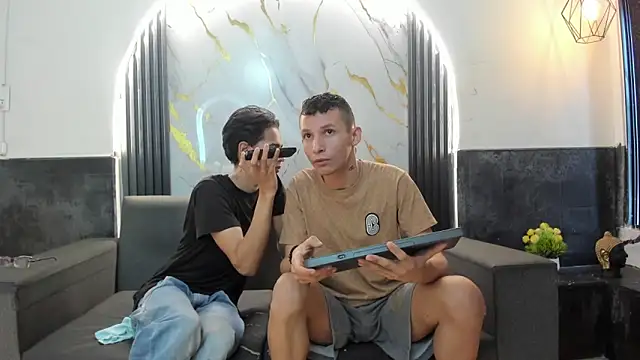 Snapshot of Isaak_26 chatting on March 2026 02:30:01 PM Isaak 26 online show from March 2026 02:30:01 PM