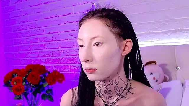 roxy morrison x online show from June 2026 03:35:02 AM
