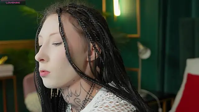 roxy morrison x online show from July 2026 04:03:01 AM