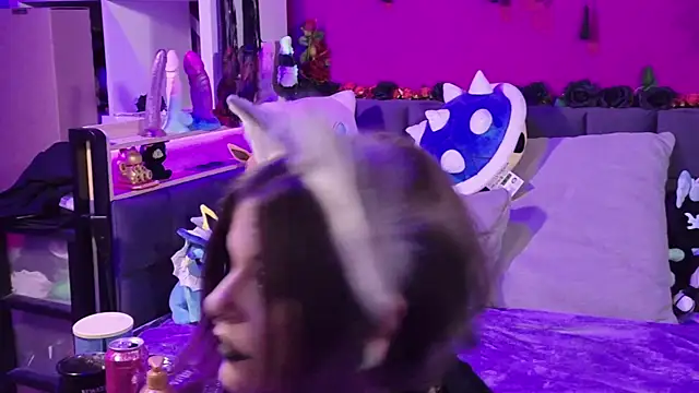 ViGothFox online show from April 2026 09:39:33 PM