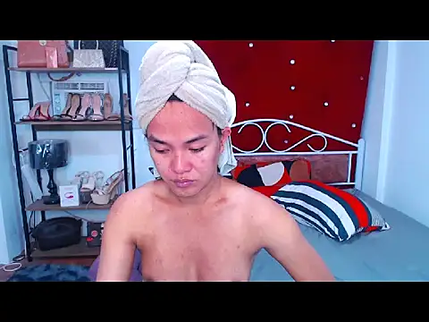 Snapshot of SeductiveAya chatting on February 2026 09:37:02 PM SeductiveAya online show from February 2026 09:37:02 PM