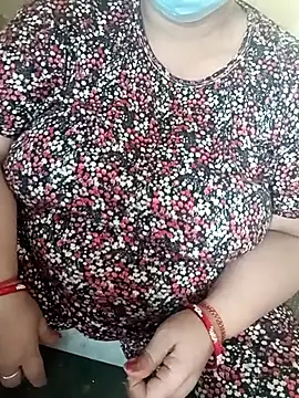 Snapshot of Simran_008 chatting on April 2026 03:54:02 AM Simran 008 online show from April 2026 03:54:02 AM