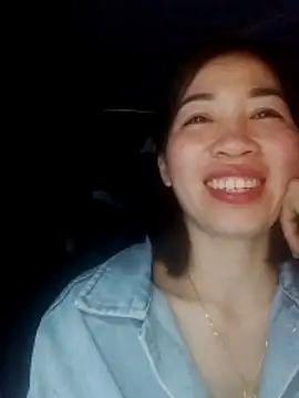 Snapshot of -Lundy- chatting on February 2026 01:42:01 PM -Lundy- online show from February 2026 01:42:01 PM