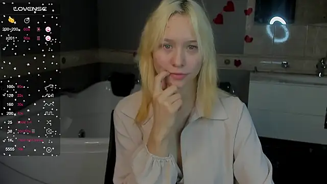 Snapshot of EmilyTrase chatting on February 2026 01:16:02 AM EmilyTrase online show from February 2026 01:16:02 AM