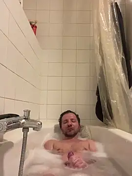 Snapshot of DeN_strip chatting on February 2026 05:30:01 PM DeN strip online show from February 2026 05:30:01 PM