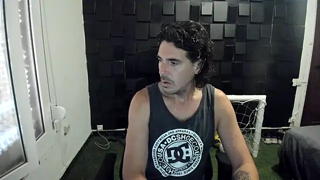 Snapshot of joaquin420_hot chatting on June 2026 08:35:01 AM joaquin420 hot online show from June 2026 08:35:01 AM