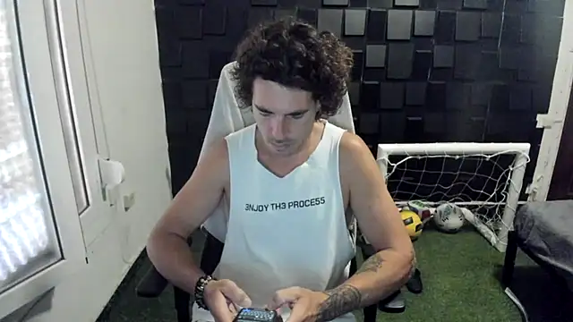 Snapshot of joaquin420_hot chatting on June 2026 08:08:01 AM joaquin420 hot online show from June 2026 08:08:01 AM