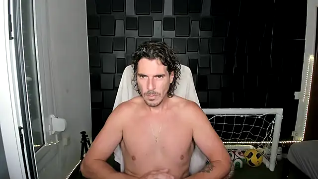 Snapshot of joaquin420_hot chatting on July 2026 03:58:02 PM joaquin420 hot online show from July 2026 03:58:02 PM