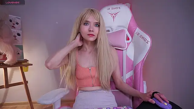 wow angel online show from April 2026 05:25:01 AM