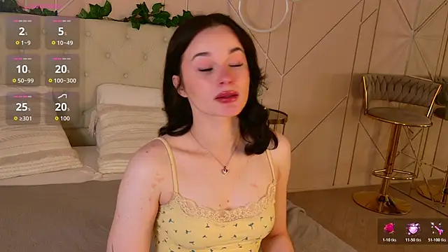 Snapshot of Abigail_Forland chatting on May 2026 05:26:01 AM Abigail Forland online show from May 2026 05:26:01 AM