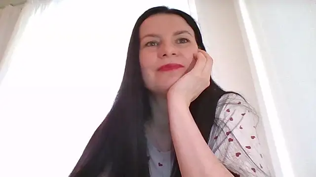 Clover Shine online show from February 2026 12:25:01 PM