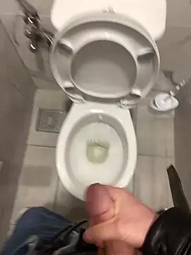 Snapshot of fenasixx chatting on February 2026 06:39:02 AM fenasixx online show from February 2026 06:39:02 AM