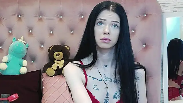 PeachyElla26 online show from February 2026 05:34:02 AM