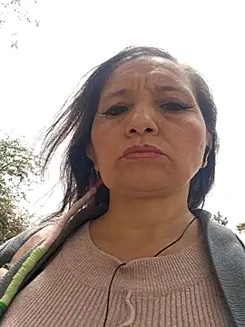 Alexamontiel  online show from April 2026 05:18:01 PM