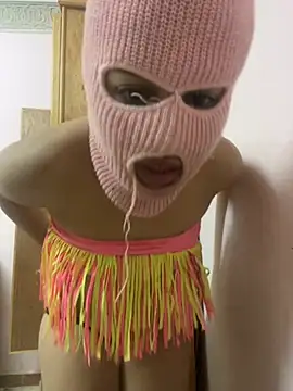 faettaa online show from February 2026 10:28:01 PM