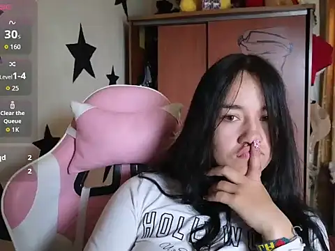  angela45cute online show from March 2026 12:22:01 PM