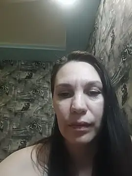 Snapshot of AlisaLowq chatting on February 2026 01:07:01 PM AlisaLowq online show from February 2026 01:07:01 PM