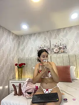 Brisa Silva online show from July 2026 11:51:02 AM
