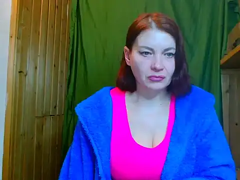 Milana9732 online show from February 2026 06:49:02 PM