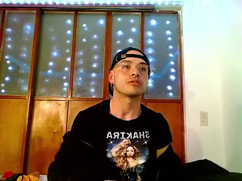 DanniHotBoy02 online show from February 2026 03:11:01 AM