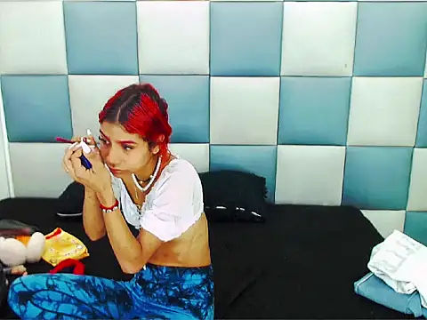 TifannyAmateur online show from February 2026 01:31:01 PM