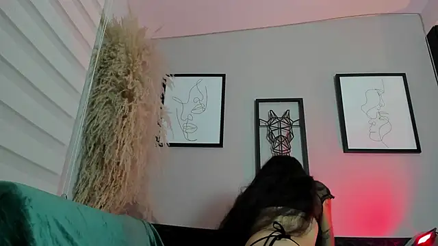 Lanadelrey 1 online show from April 2026 11:04:02 AM