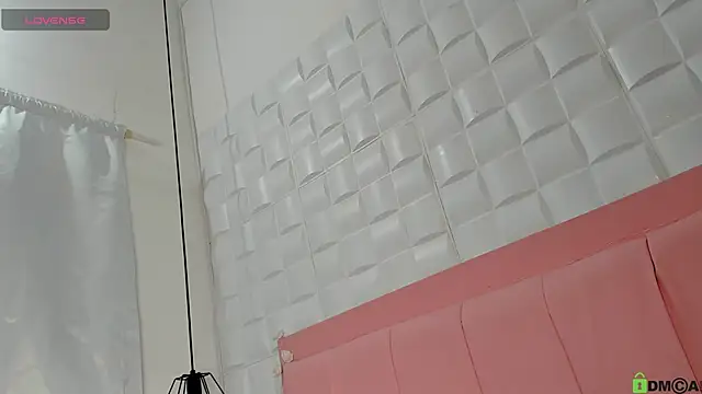 Snapshot of _Victoria_milf_ chatting on April 2026 08:28:01 PM Victoria milf online show from April 2026 08:28:01 PM