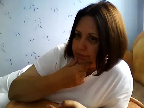 Snapshot of LockyCharm111 chatting on July 2026 05:10:02 AM LockyCharm111 online show from July 2026 05:10:02 AM