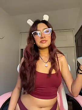 Snapshot of VelariaSoft chatting on March 2026 01:40:02 PM VelariaSoft online show from March 2026 01:40:02 PM