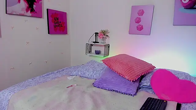 AnnyCotton online show from April 2026 09:39:33 PM