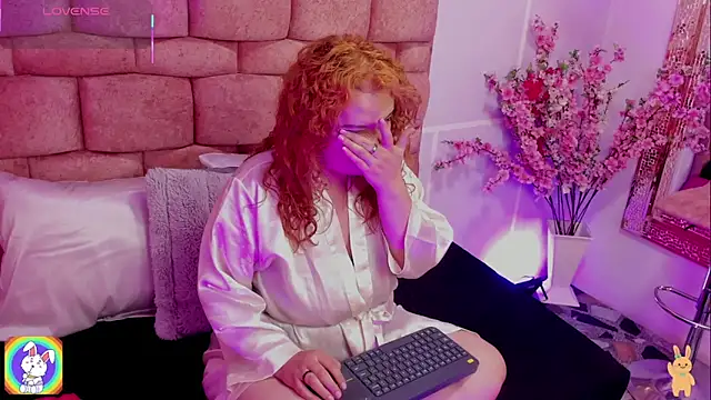 CurvaDorada noa online show from March 2026 06:58:01 PM