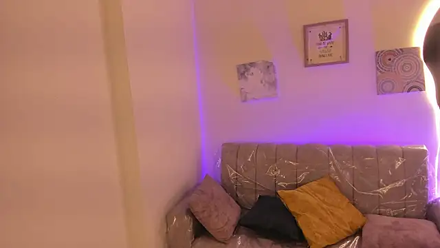 Afrodita rouss online show from February 2026 08:05:01 PM