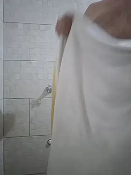 Joaquinh online show from February 2026 10:28:02 PM