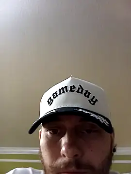 Tallhungandcloudy online show from April 2026 07:47:02 AM