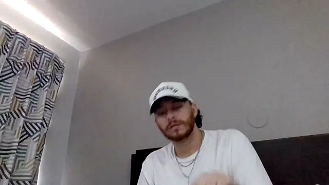 Tallhungandcloudy online show from April 2026 11:07:01 PM