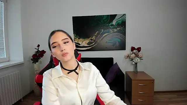 Effy Royse online show from February 2026 06:53:02 AM