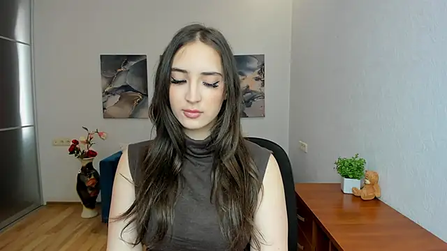 Snapshot of Effy_Royse chatting on May 2026 05:38:02 AM Effy Royse online show from May 2026 05:38:02 AM