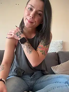 alwayshornyvivi online show from February 2026 11:28:02 AM