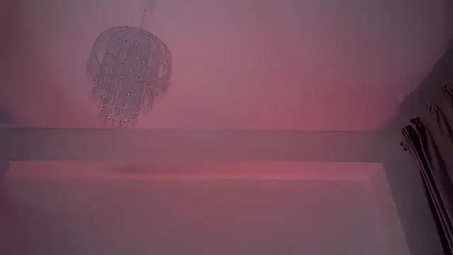 ElenaVoss online show from February 2026 07:00:02 PM