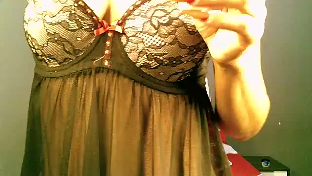 Snapshot of Mabelle_Eveline chatting on June 2026 08:50:01 AM Mabelle Eveline online show from June 2026 08:50:01 AM