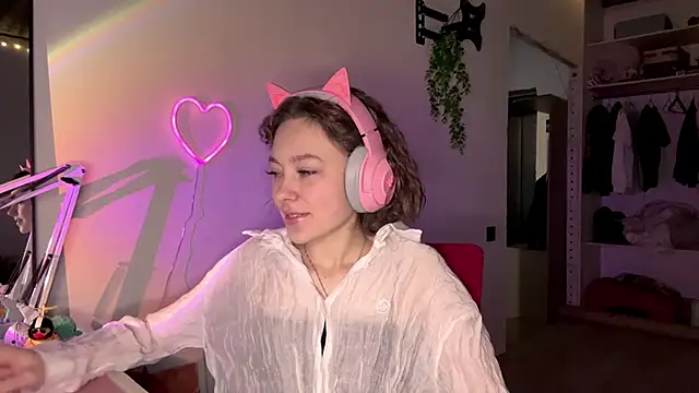 SlunkRear online show from February 2026 10:05:02 PM