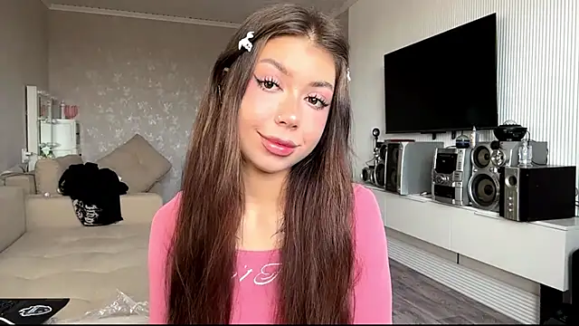 You Club Winx online show from April 2026 07:06:01 AM