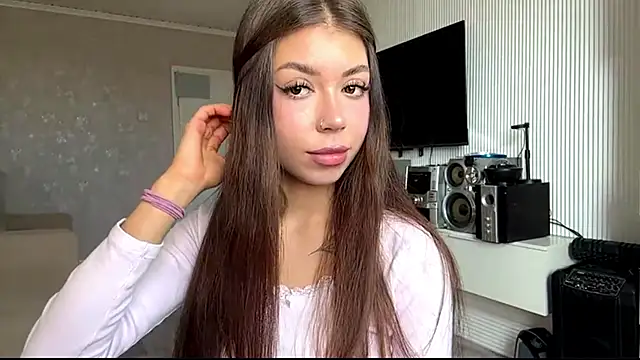 You Club Winx online show from April 2026 07:22:01 AM