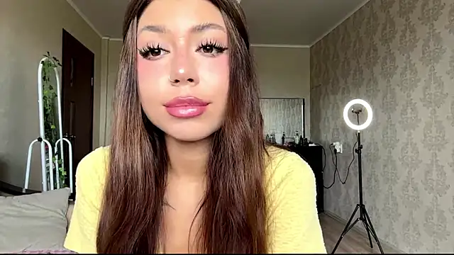 You Club Winx online show from June 2026 08:09:02 AM