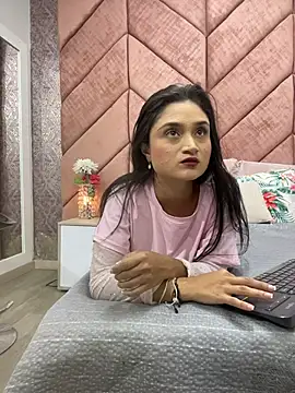 Snapshot of Sunny_Linn chatting on March 2026 10:27:02 AM Sunny Linn online show from March 2026 10:27:02 AM